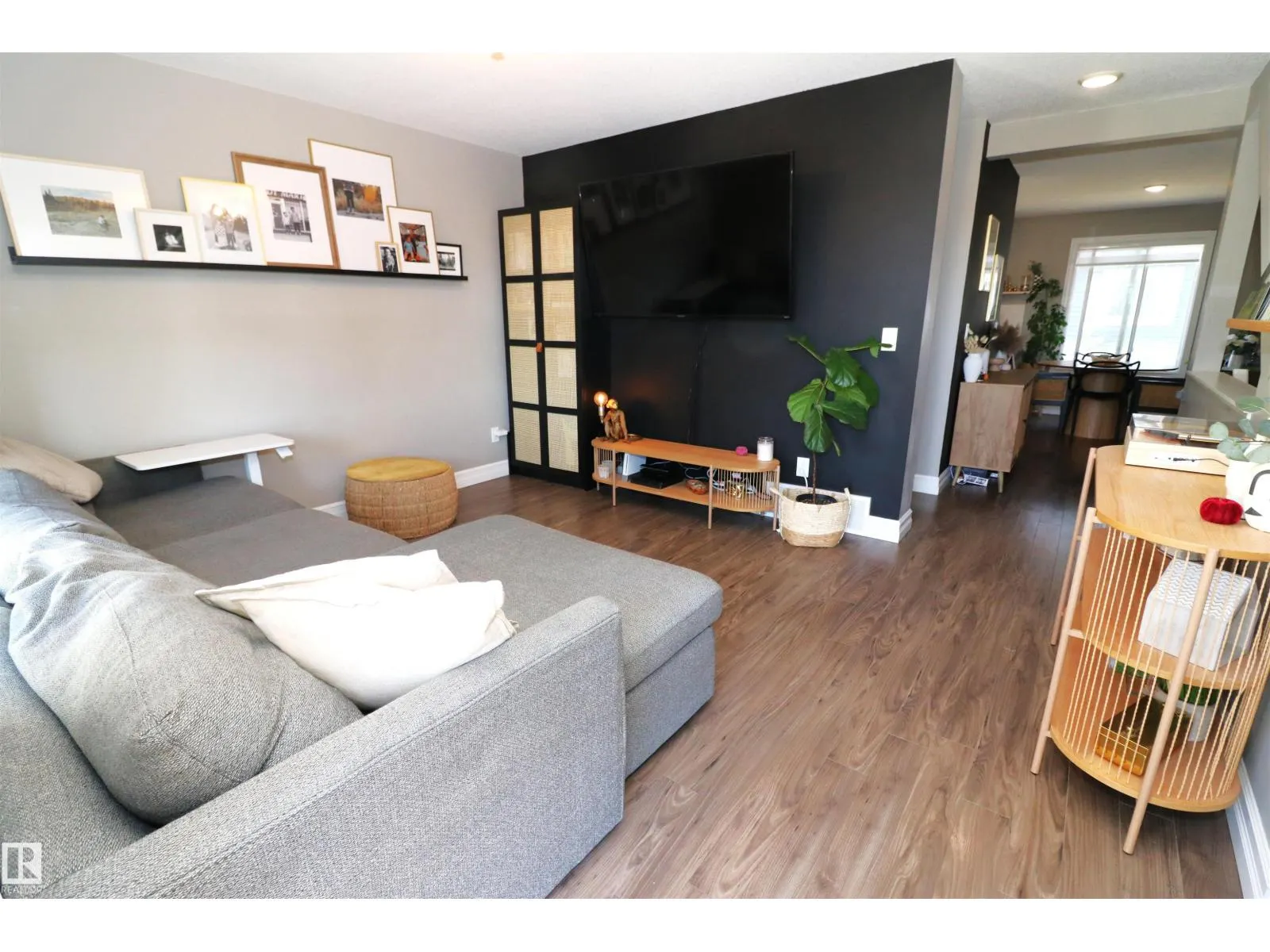 #29 1508 105 ST NW