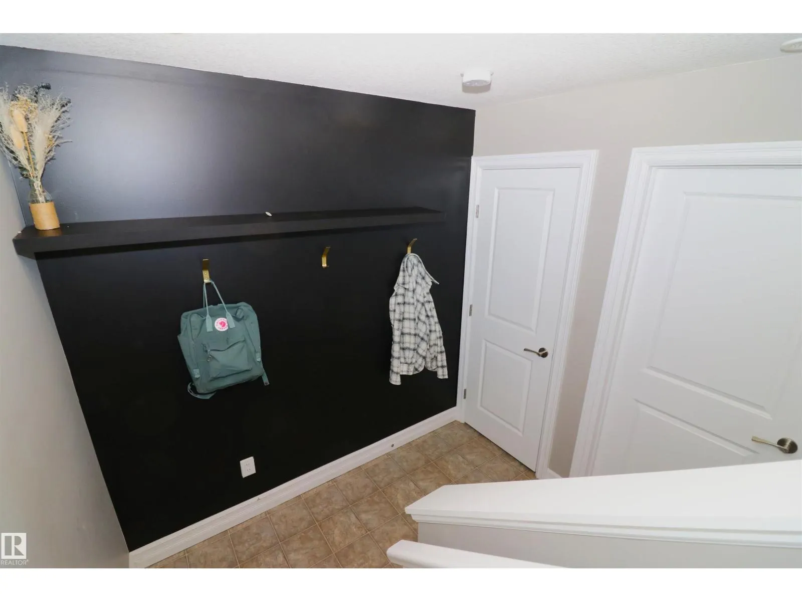 #29 1508 105 ST NW