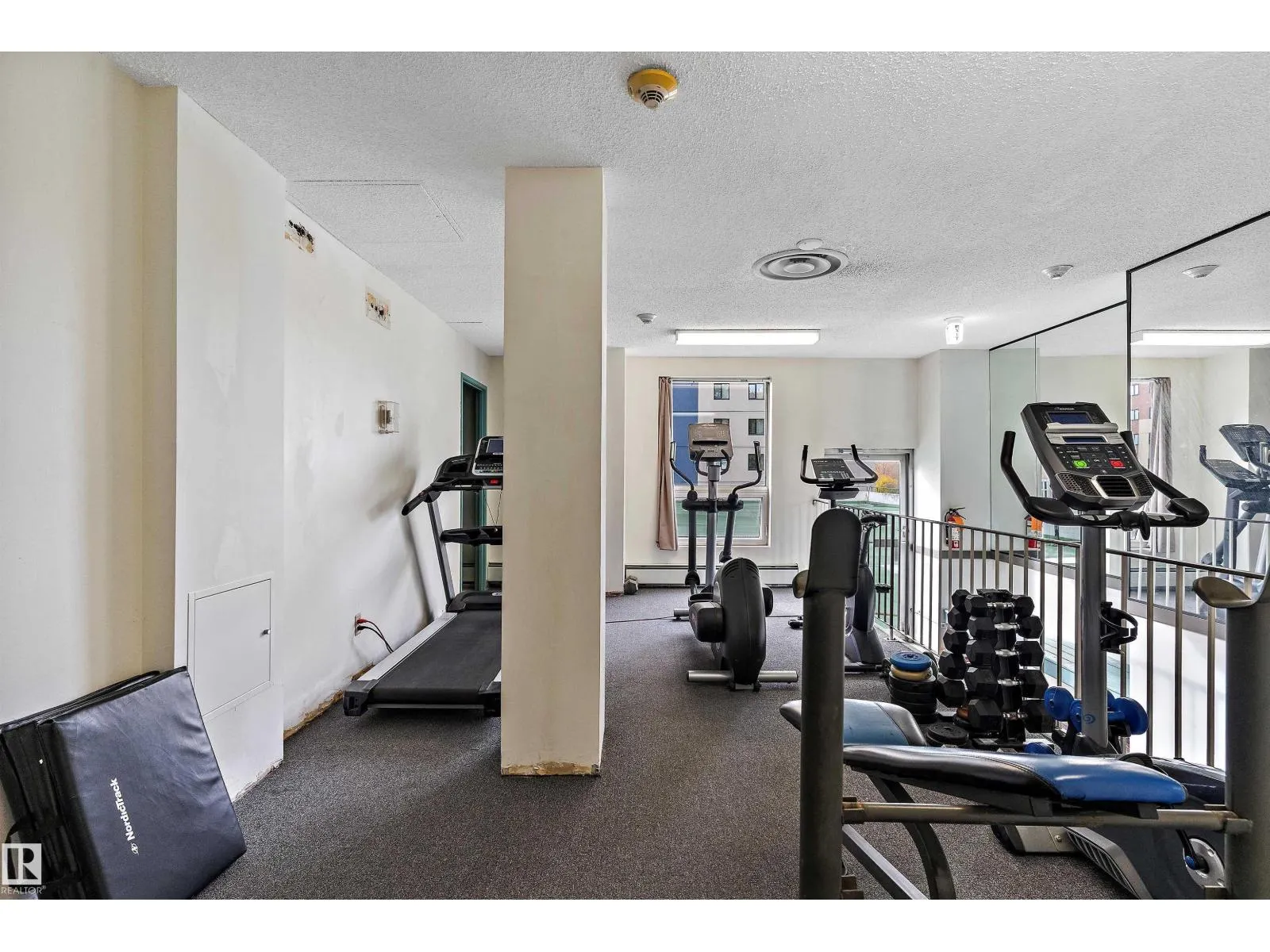 #1207 9725 106 ST NW
