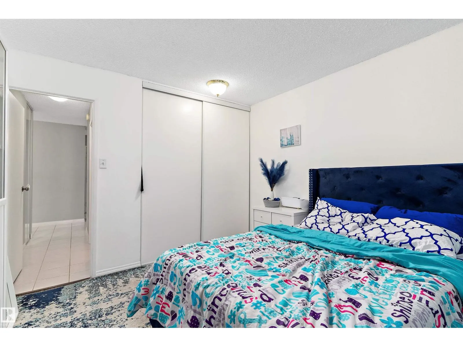 #1207 9725 106 ST NW