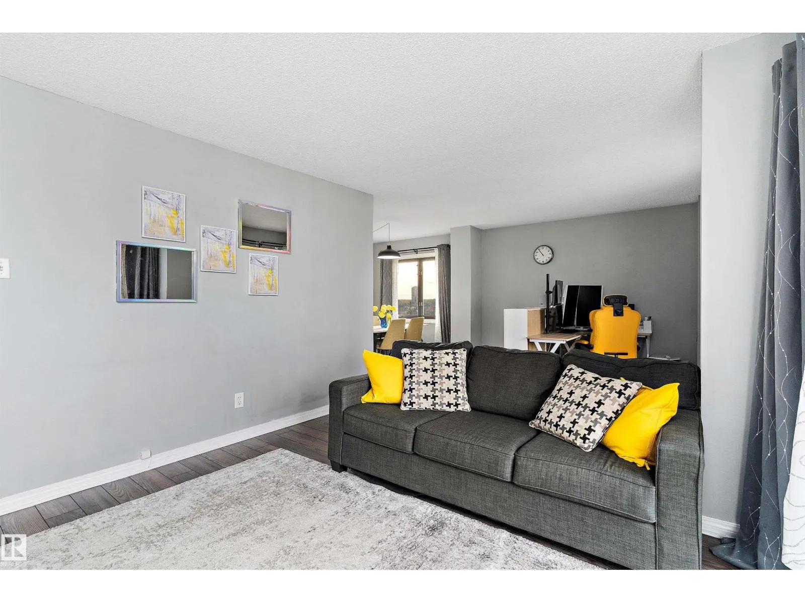 #1207 9725 106 ST NW