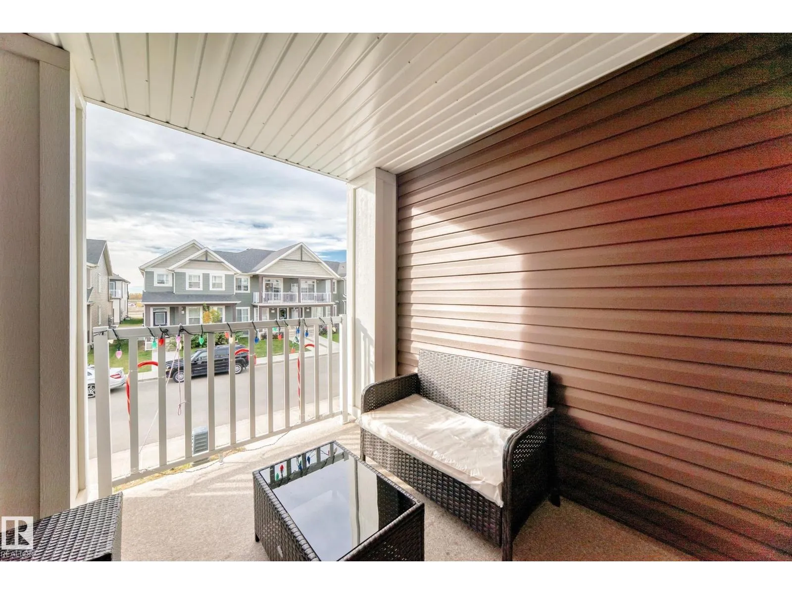 20310 15A AV NW