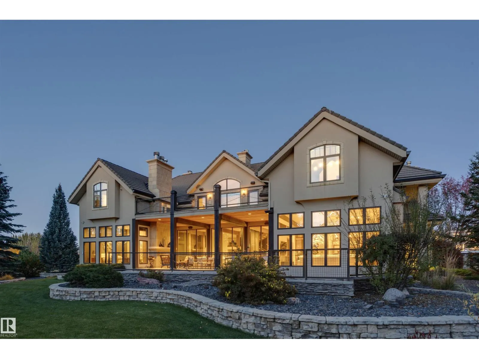 56 WINDERMERE DR SW