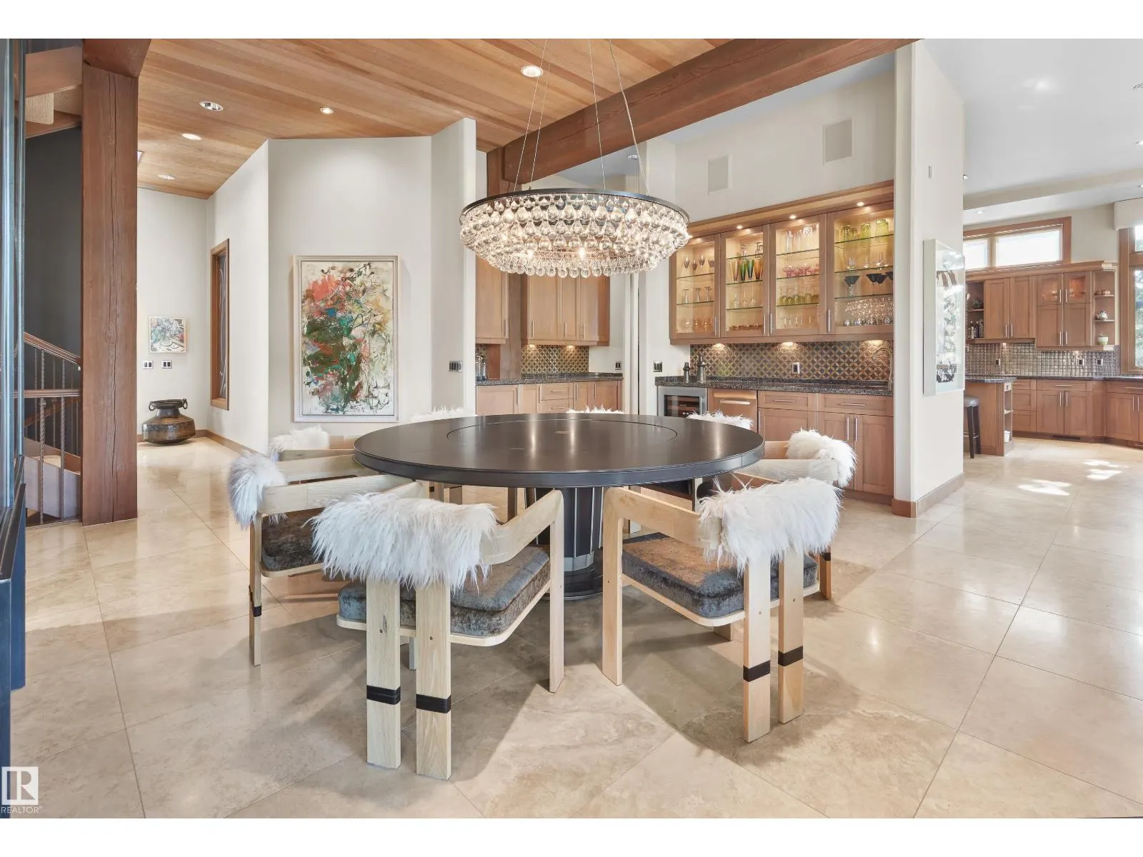 56 WINDERMERE DR SW