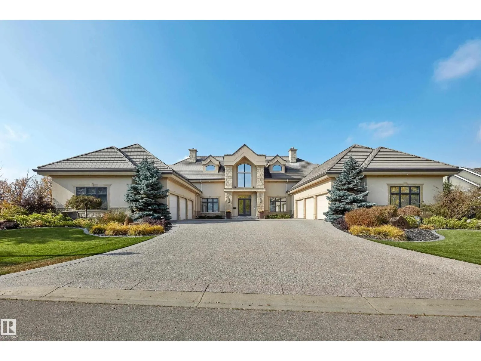 56 WINDERMERE DR SW