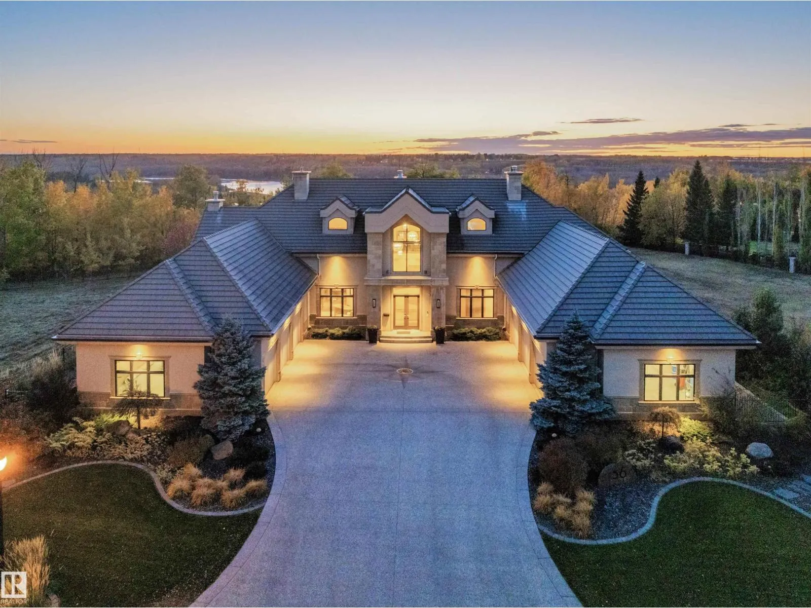 56 WINDERMERE DR SW