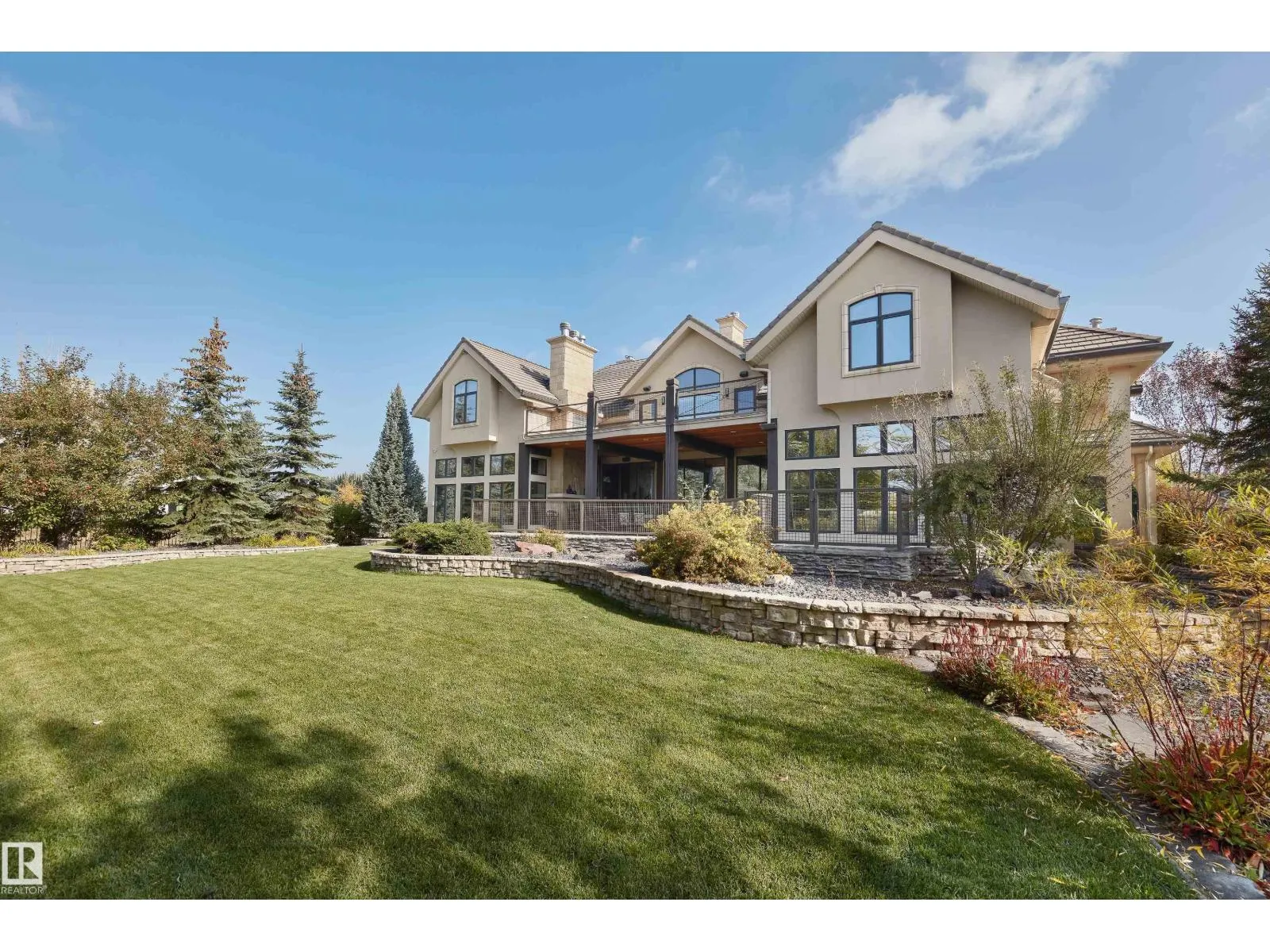 56 WINDERMERE DR SW