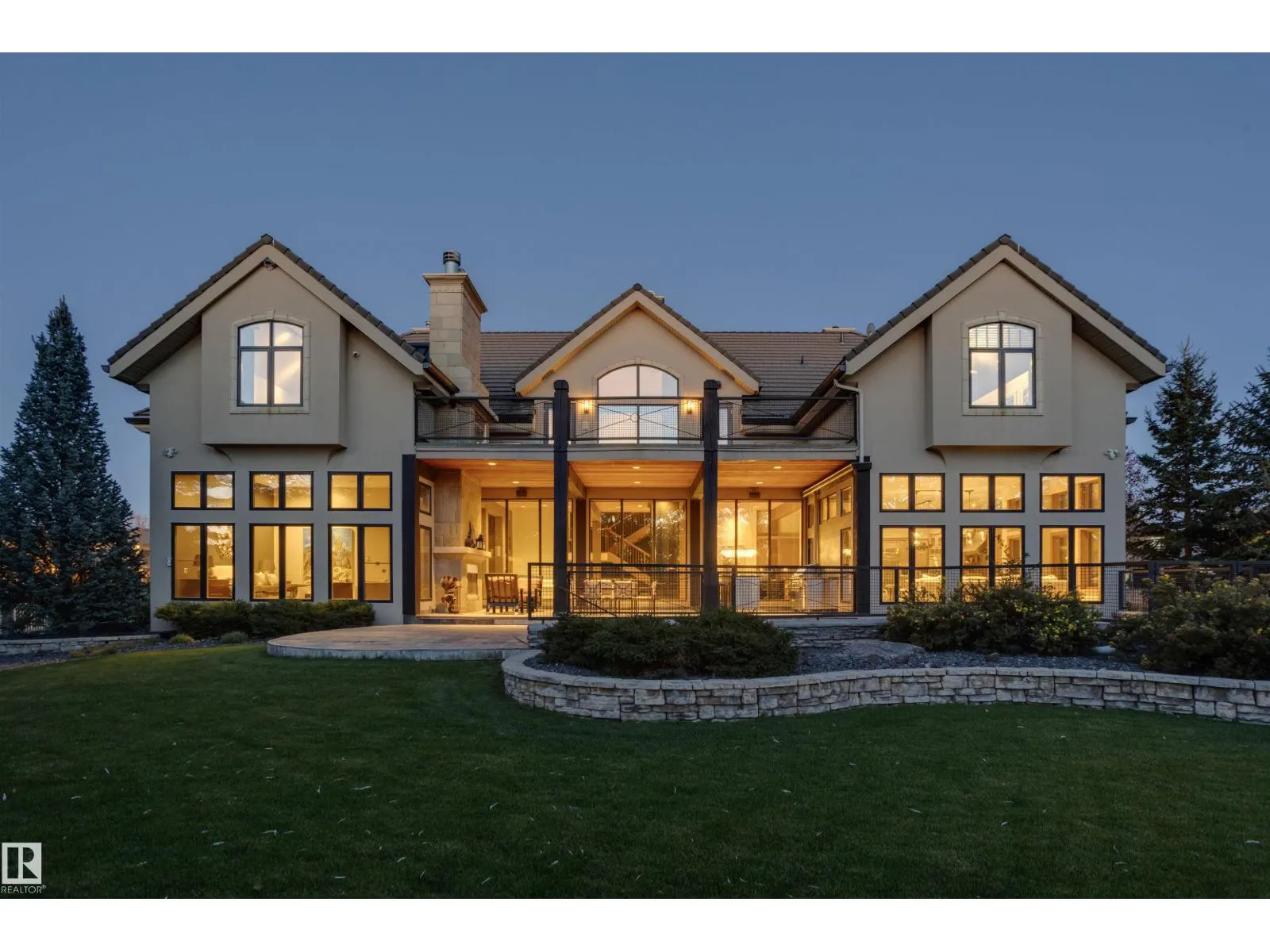 56 WINDERMERE DR SW