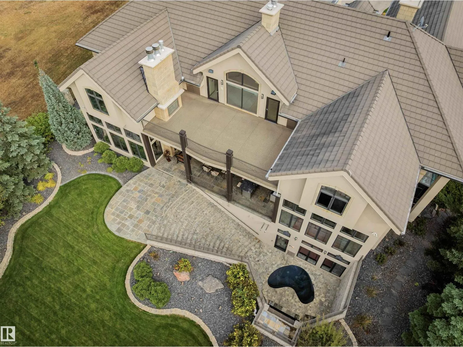 56 WINDERMERE DR SW