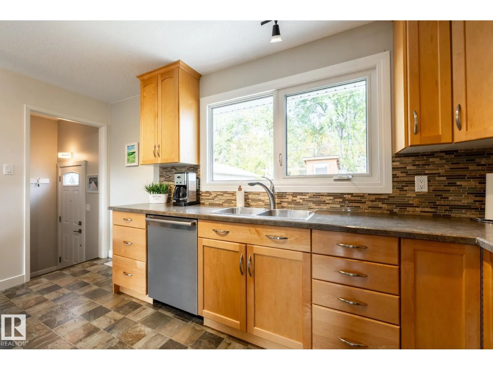 50 SPRINGFIELD CR