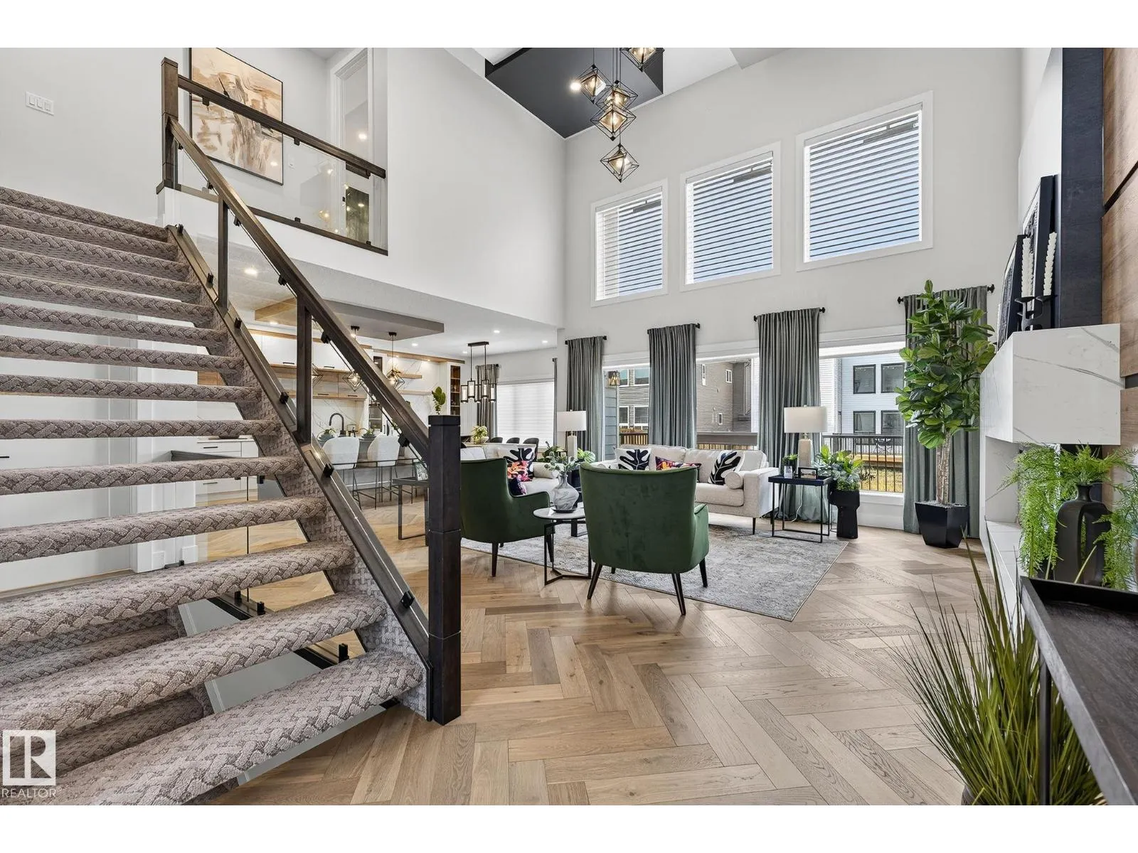 17124 2 ST NW