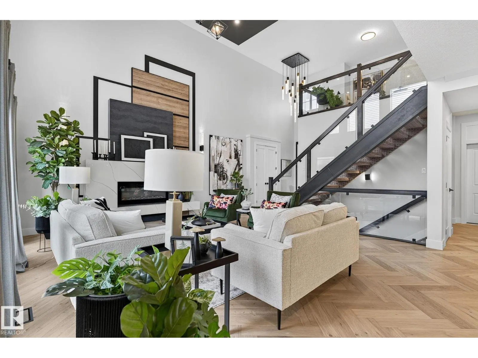 17124 2 ST NW