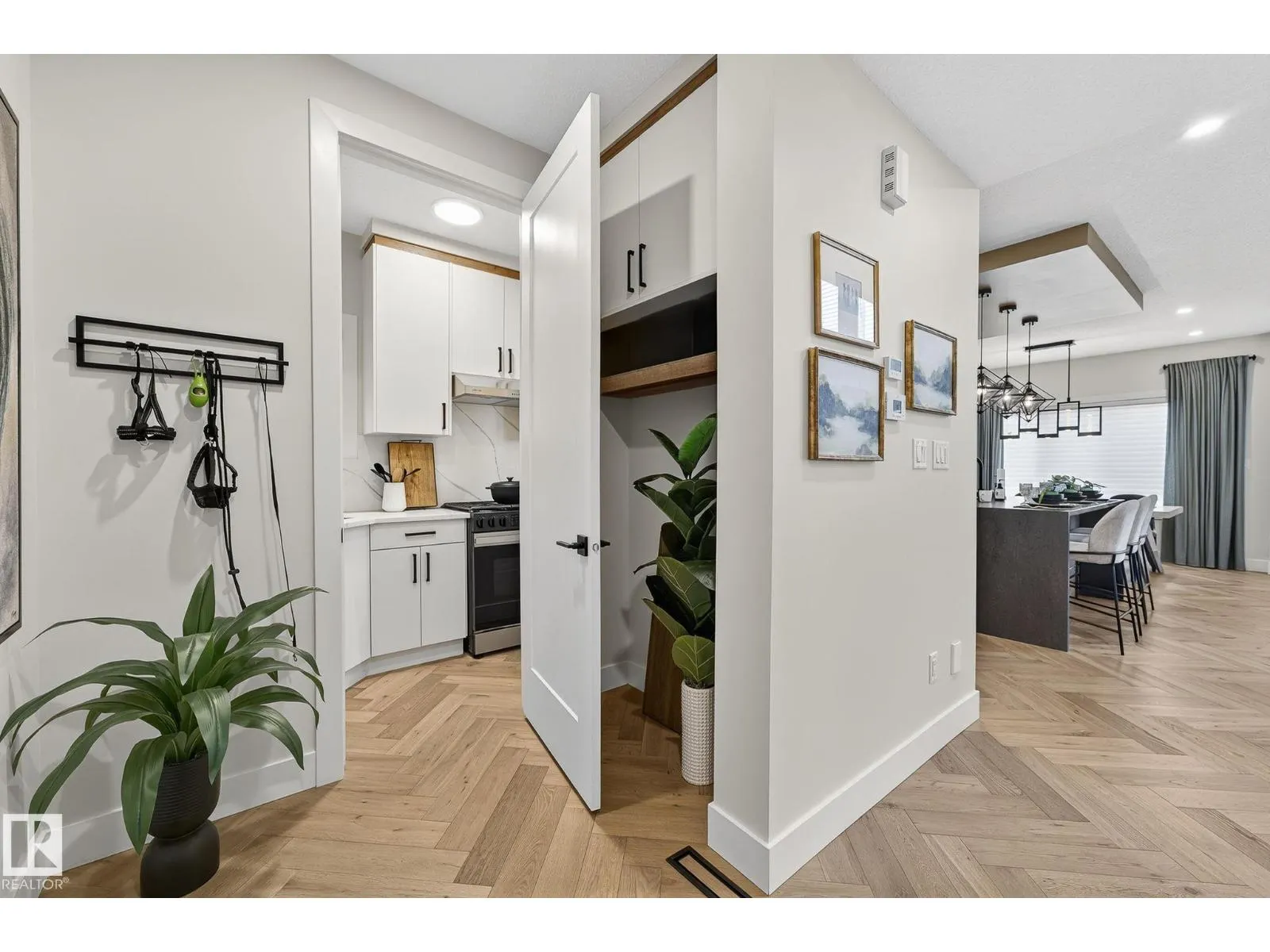 17124 2 ST NW