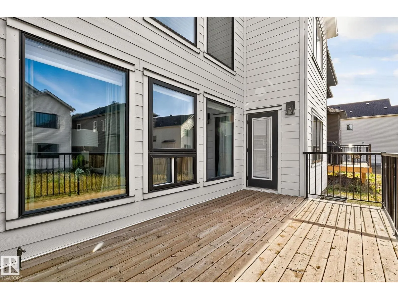 17124 2 ST NW