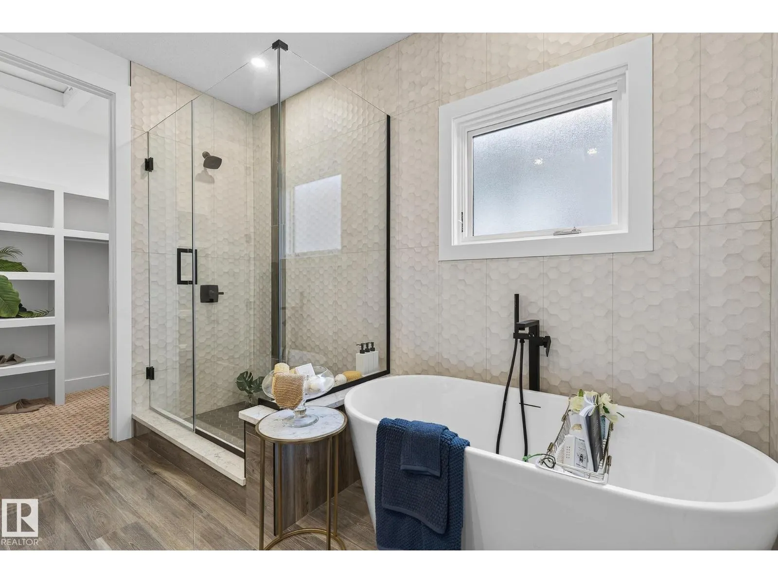 17124 2 ST NW