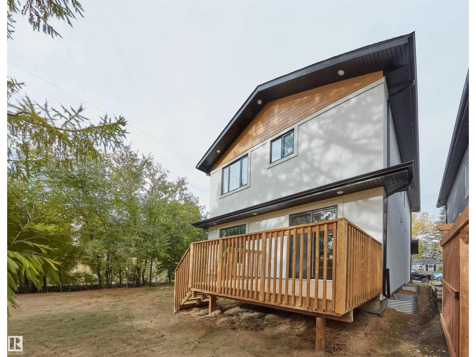 6003 107 ST NW