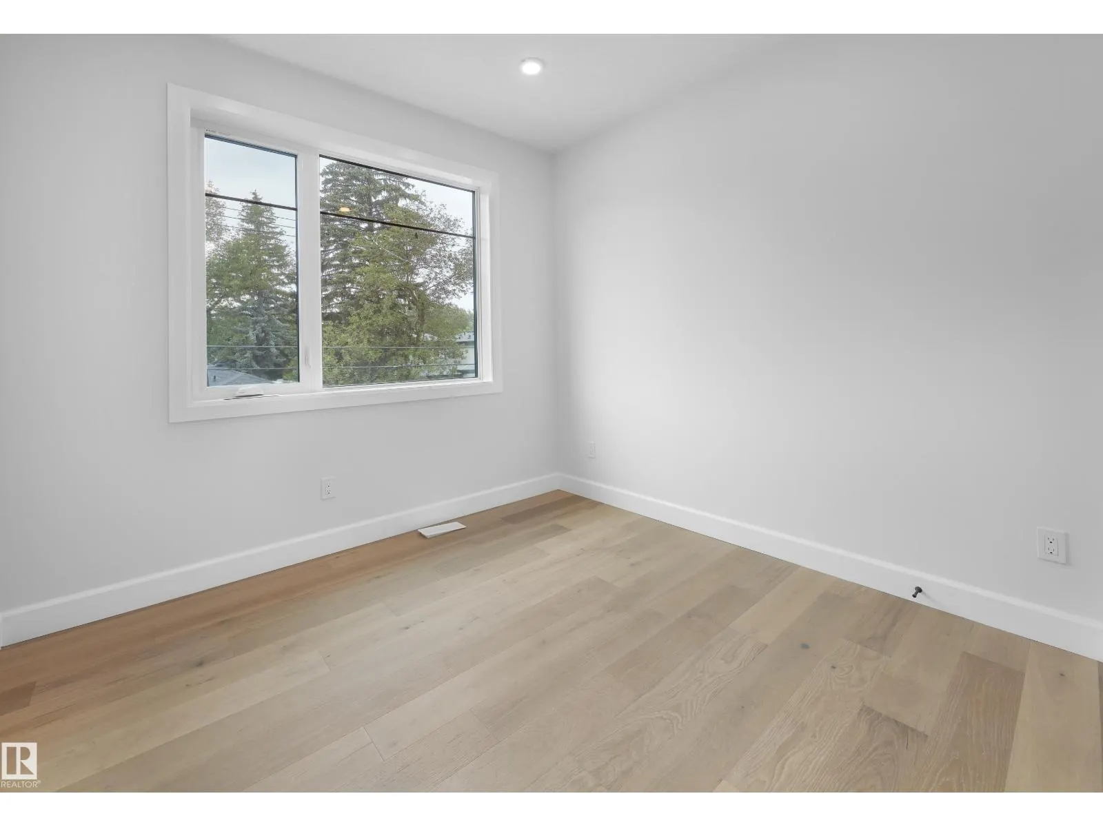 6003 107 ST NW