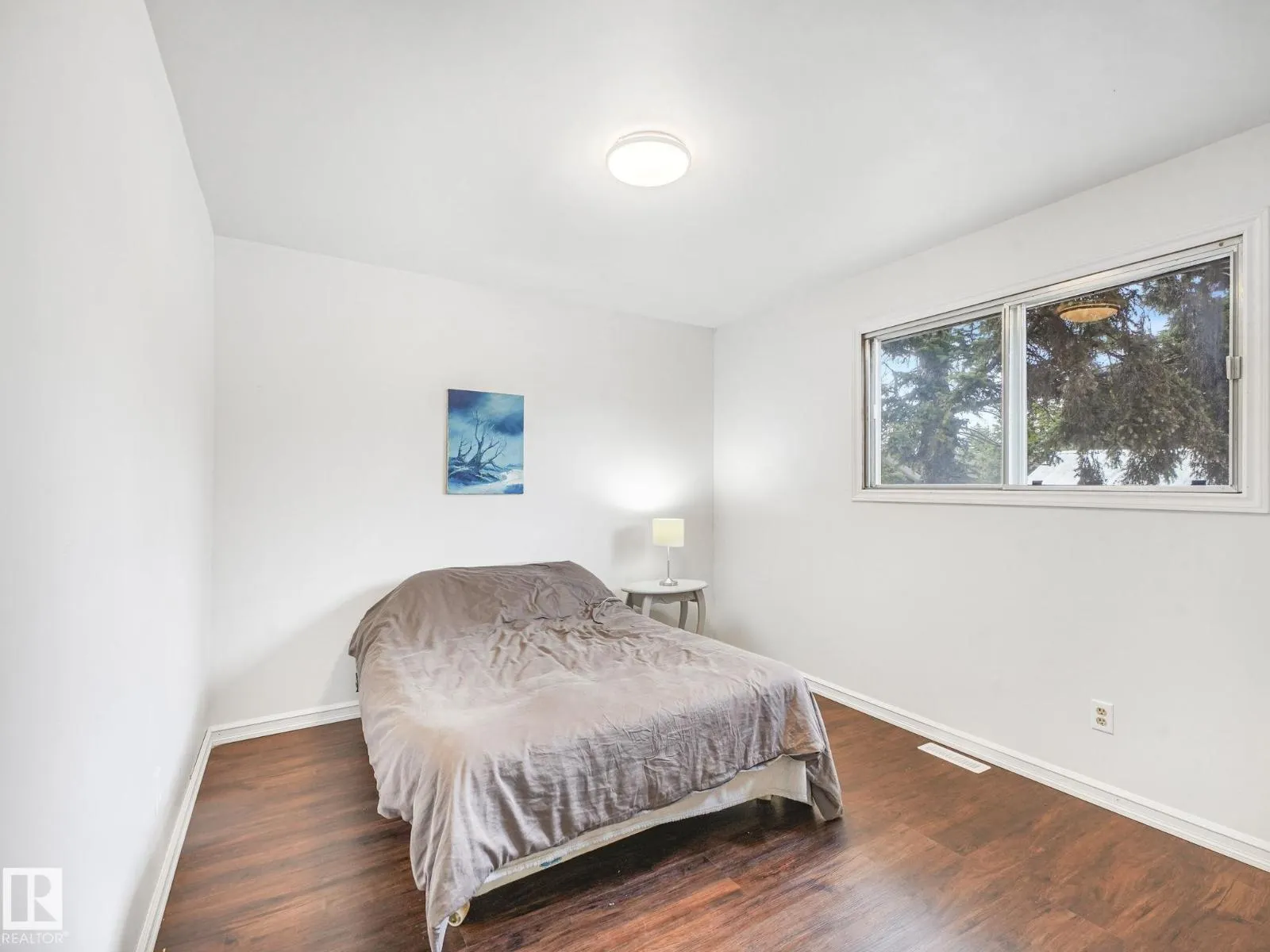 5546 CENTENNIAL DR