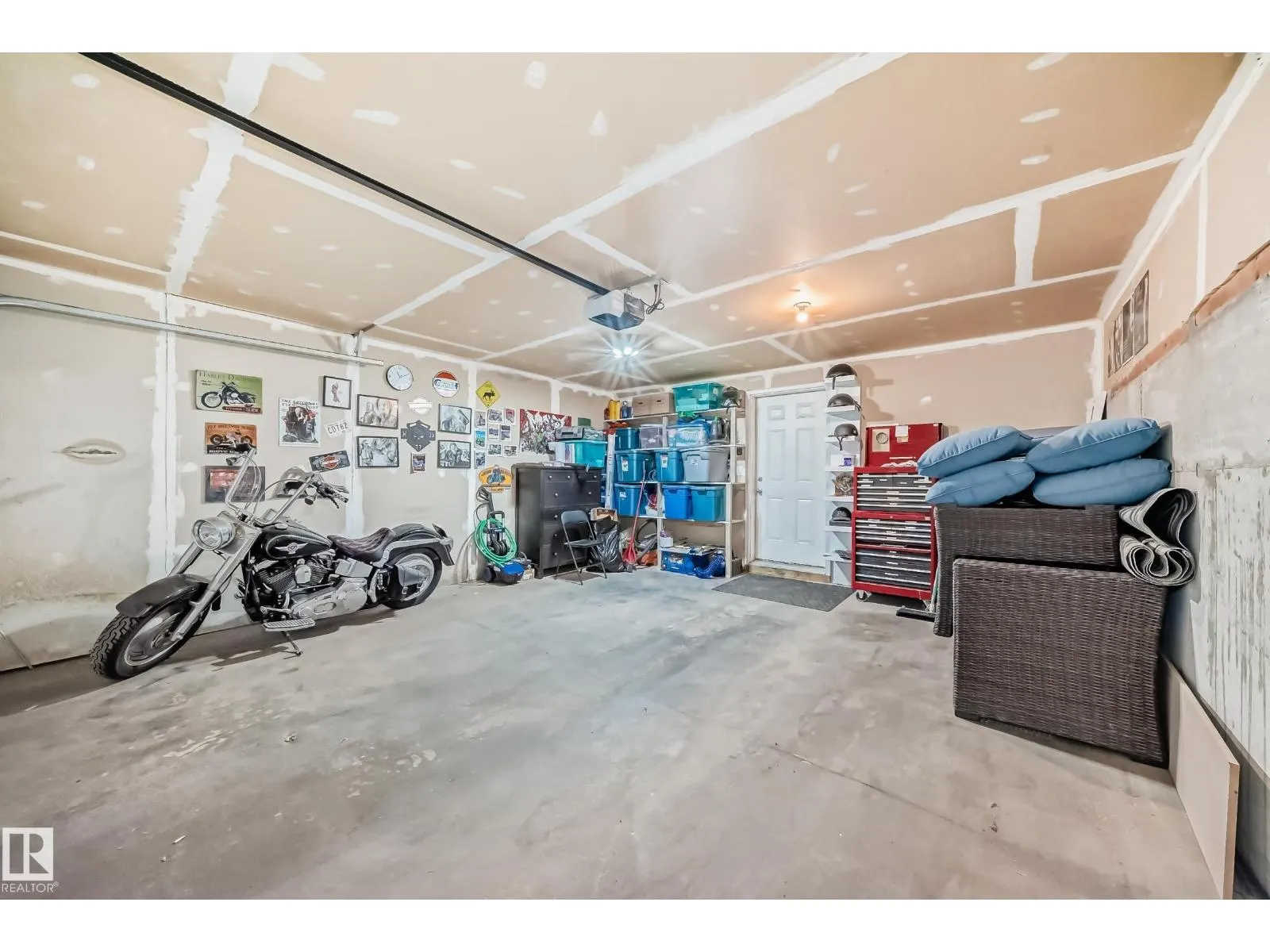 #186 1804 70 ST SW SW