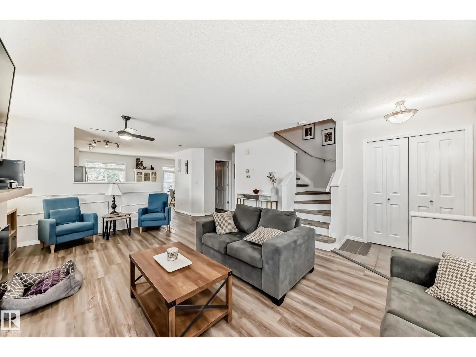 #186 1804 70 ST SW SW