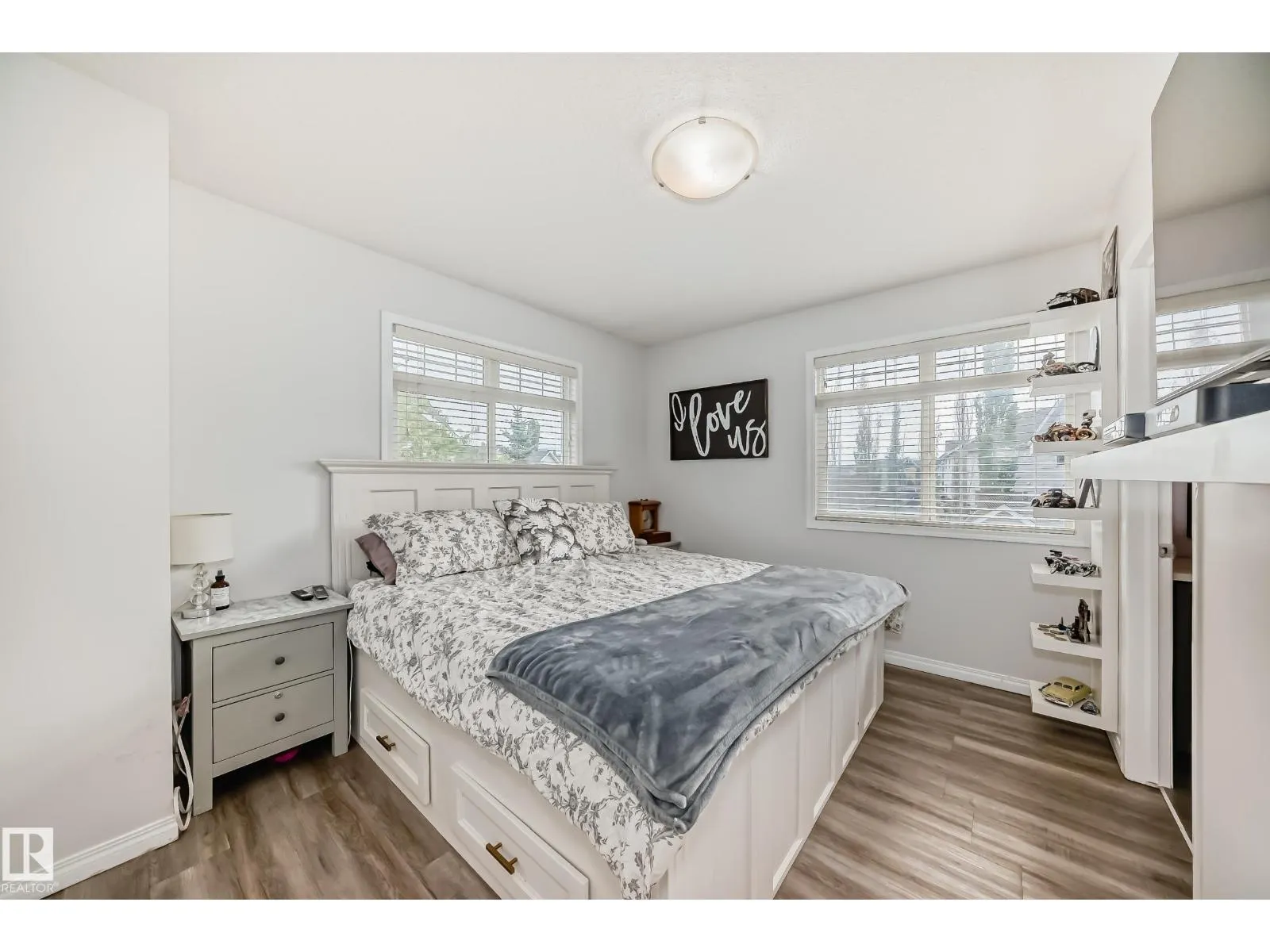 #186 1804 70 ST SW SW