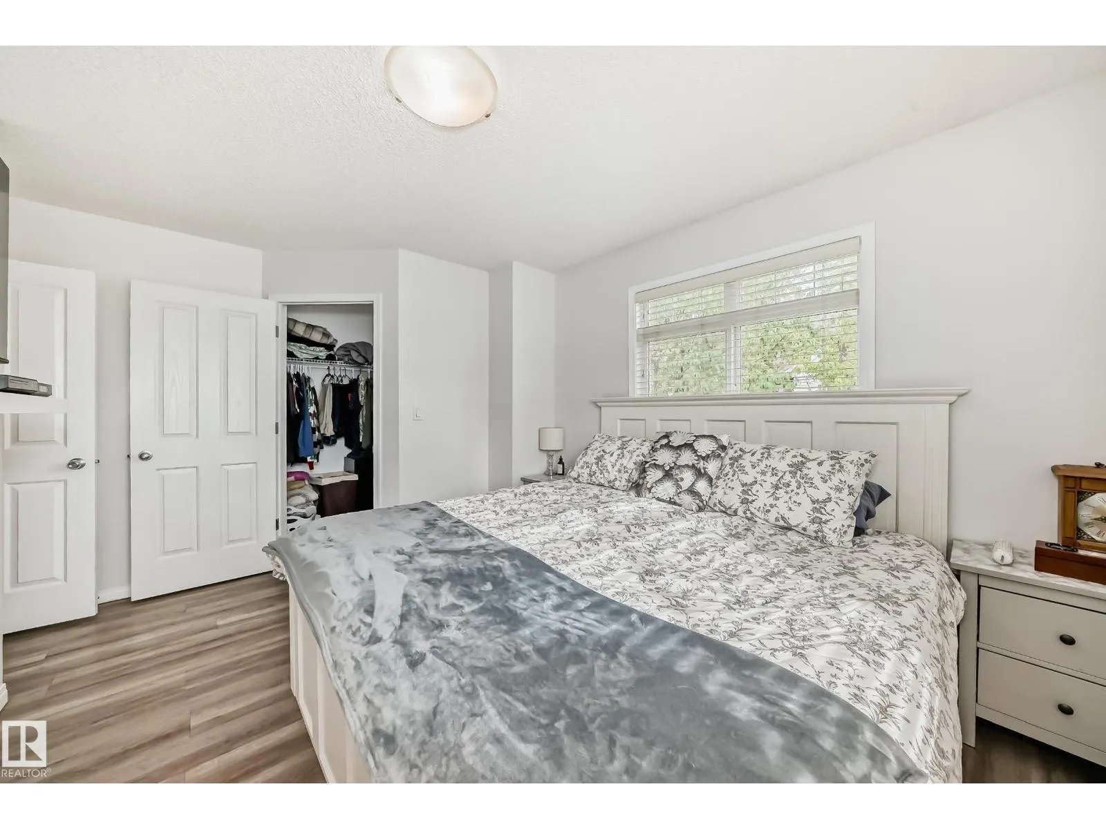 #186 1804 70 ST SW SW