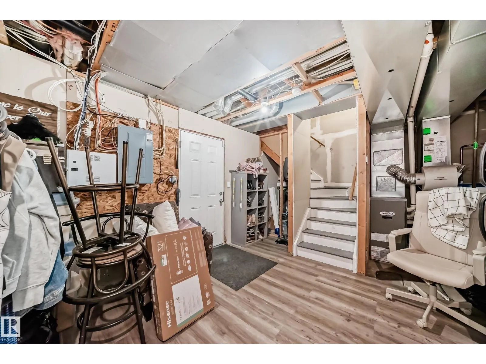#186 1804 70 ST SW SW