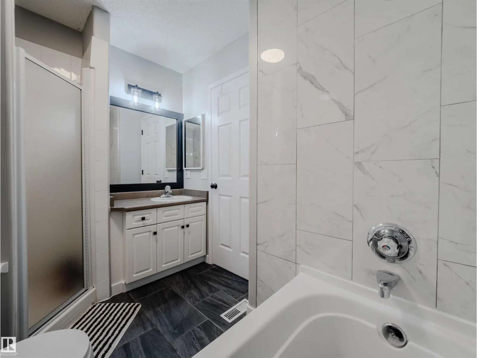 #18 64 BLACKBURN SW