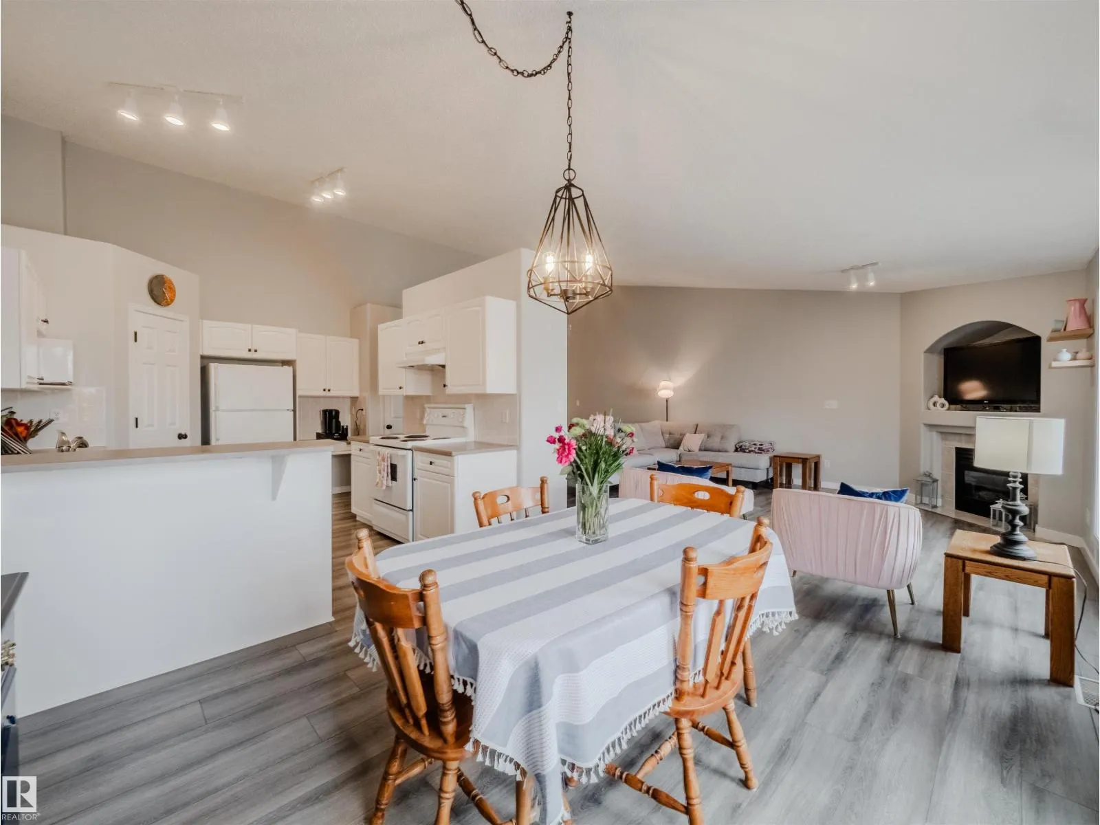 #18 64 BLACKBURN SW
