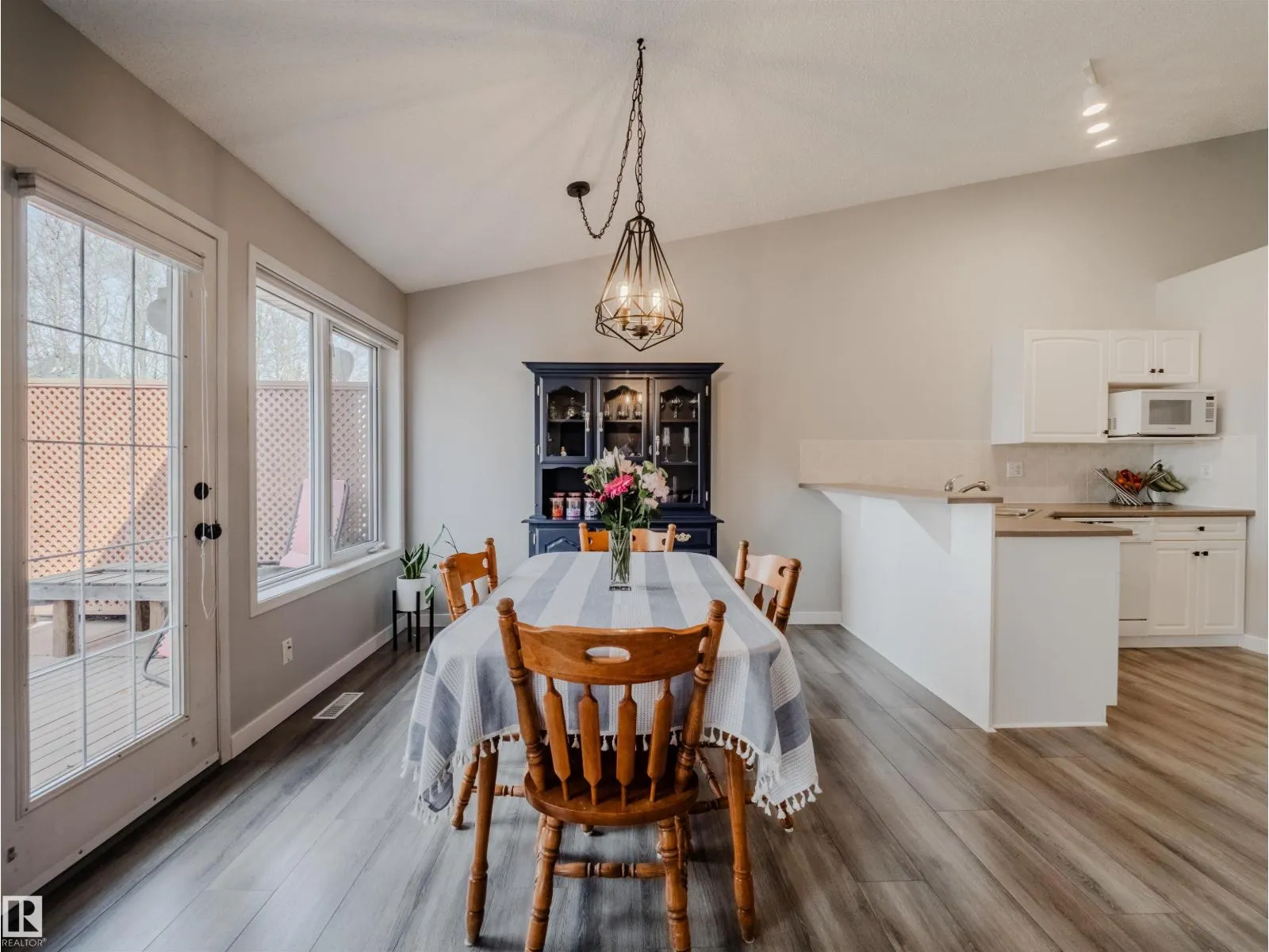 #18 64 BLACKBURN SW