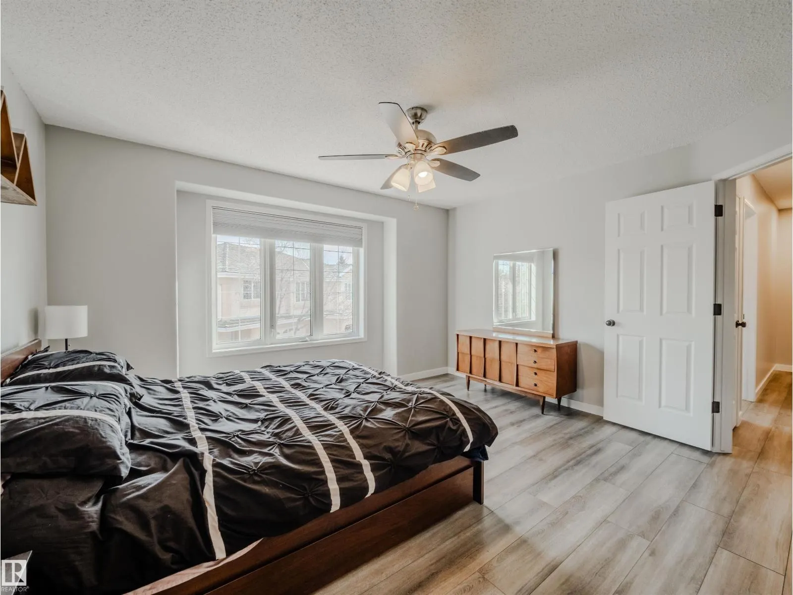 #18 64 BLACKBURN SW