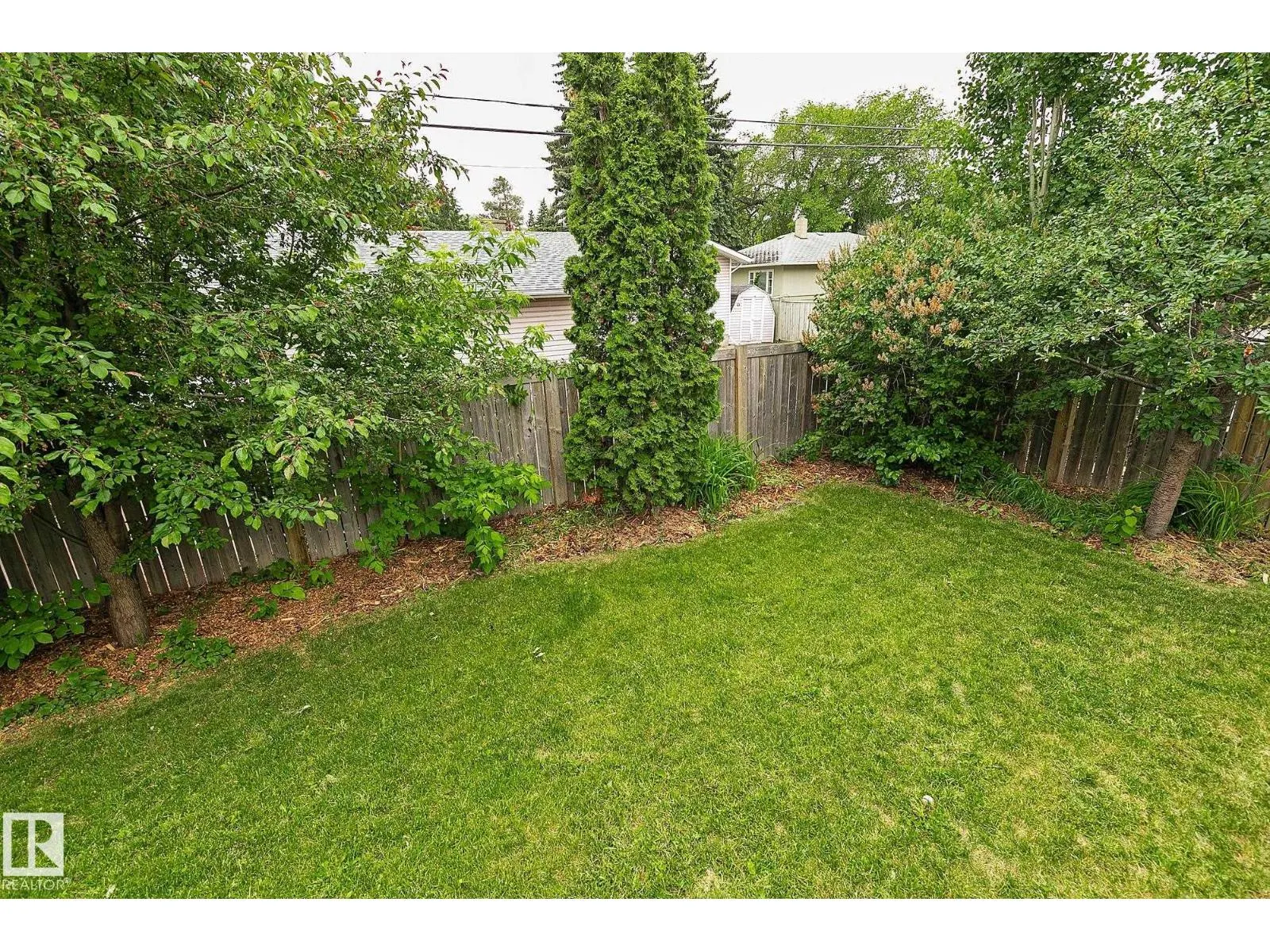 13919 102 AV NW