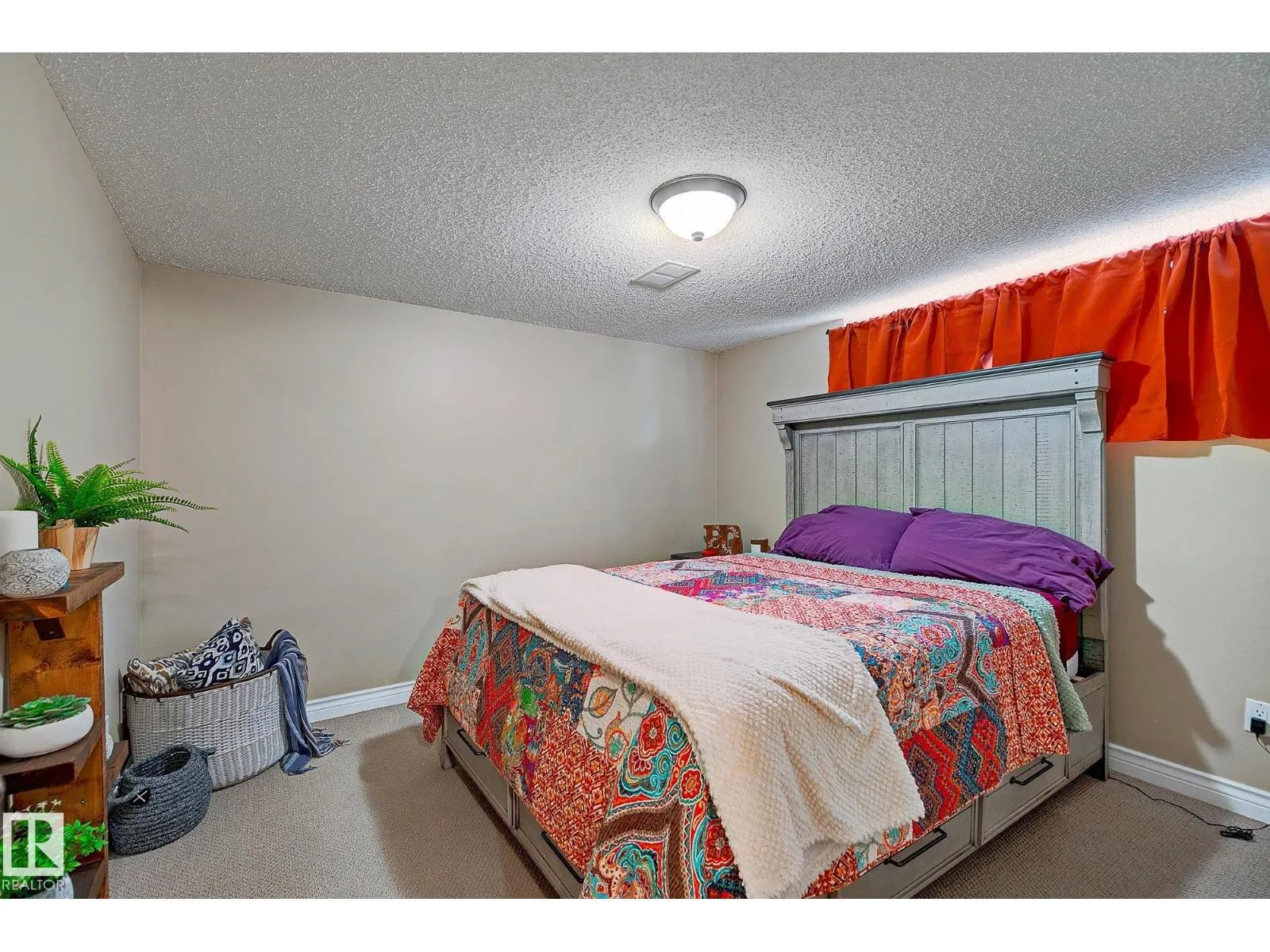 13919 102 AV NW
