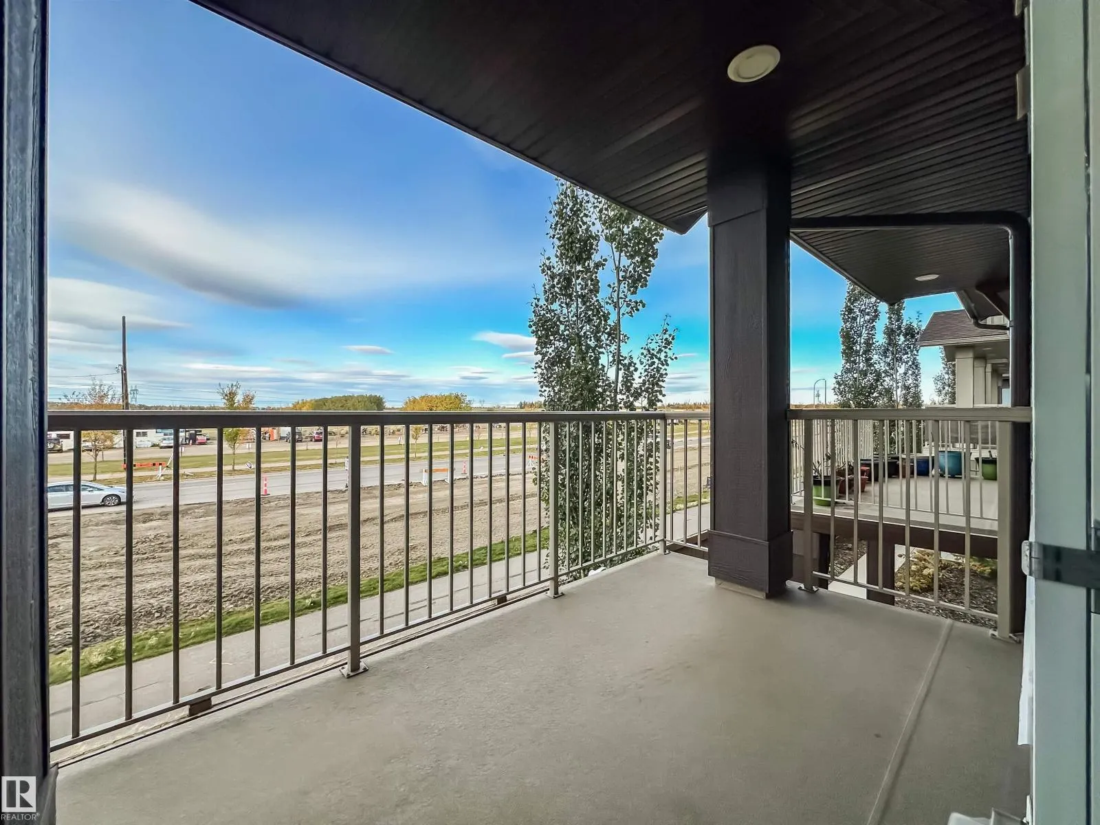 #44 1005 GRAYDON HILL BV SW
