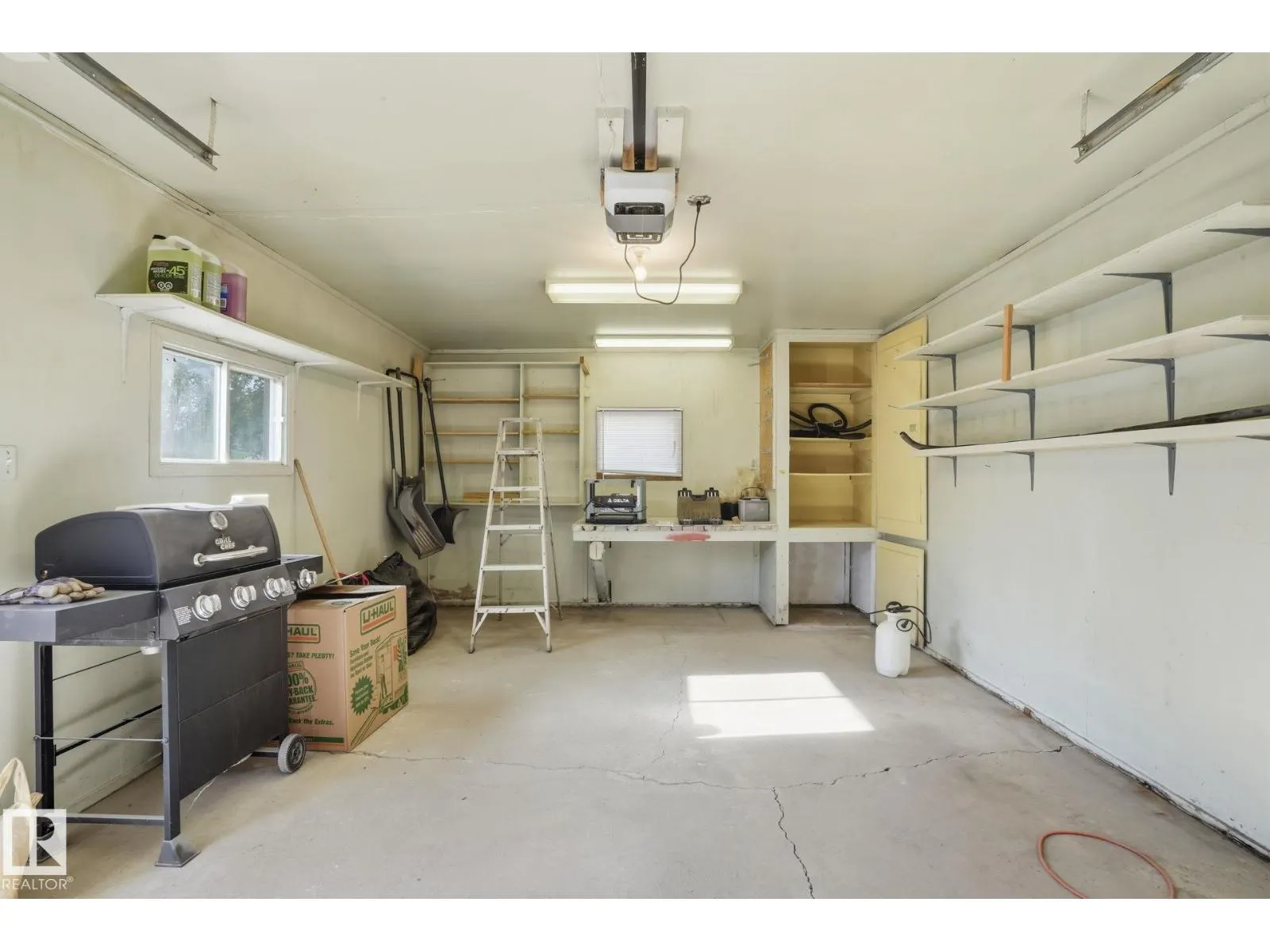 14208 30 ST NW