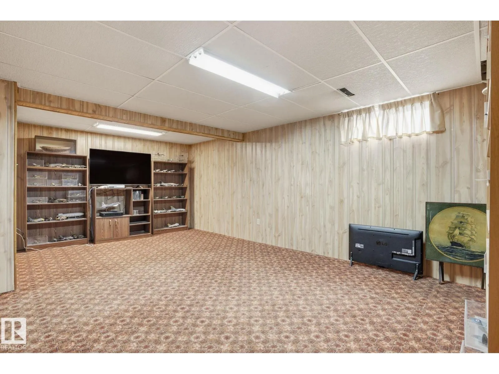 14208 30 ST NW