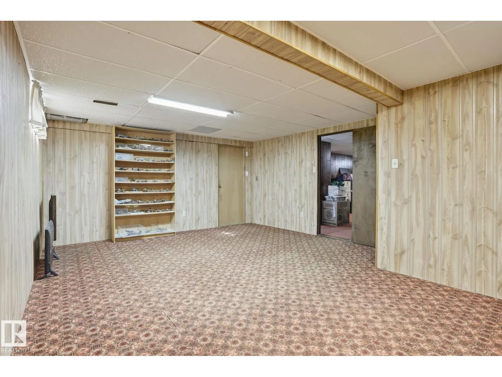 14208 30 ST NW