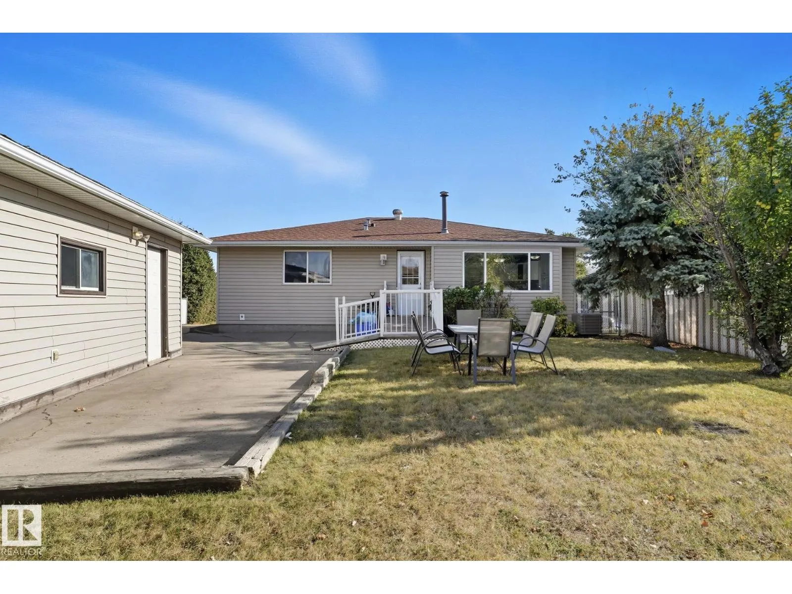 14208 30 ST NW