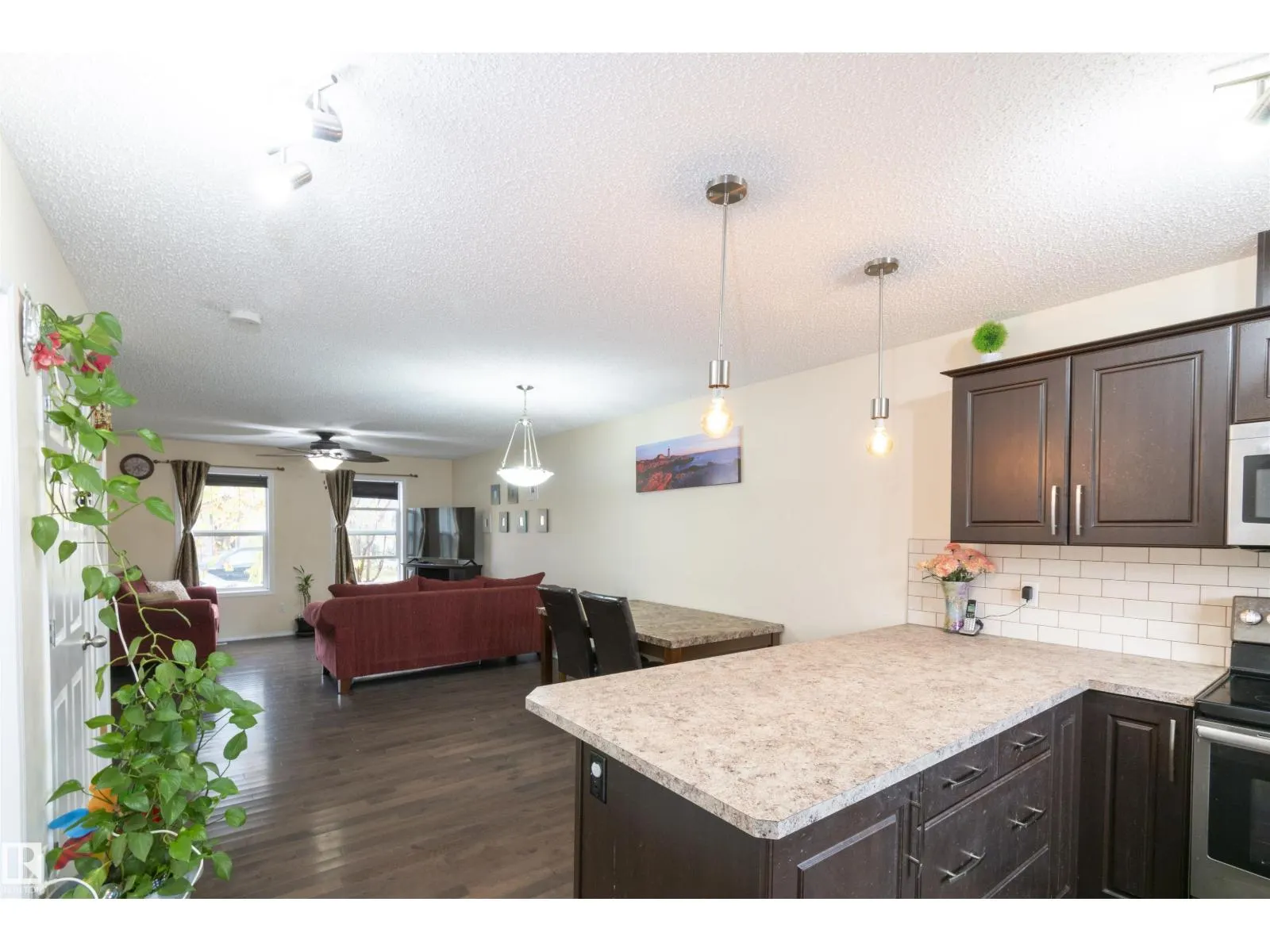 3019 ARTHURS CR SW