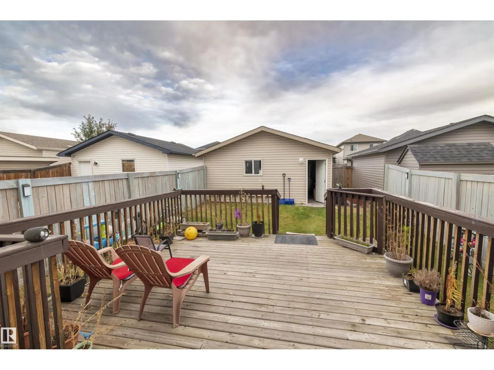 3019 ARTHURS CR SW