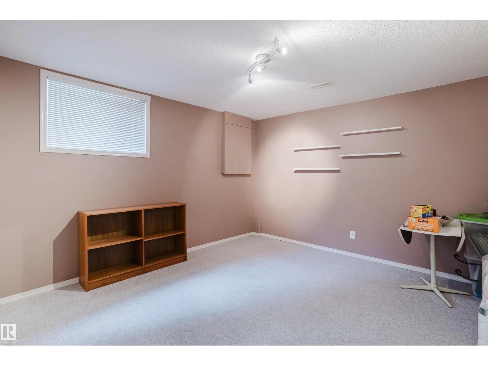312 BUCHANAN WY NW