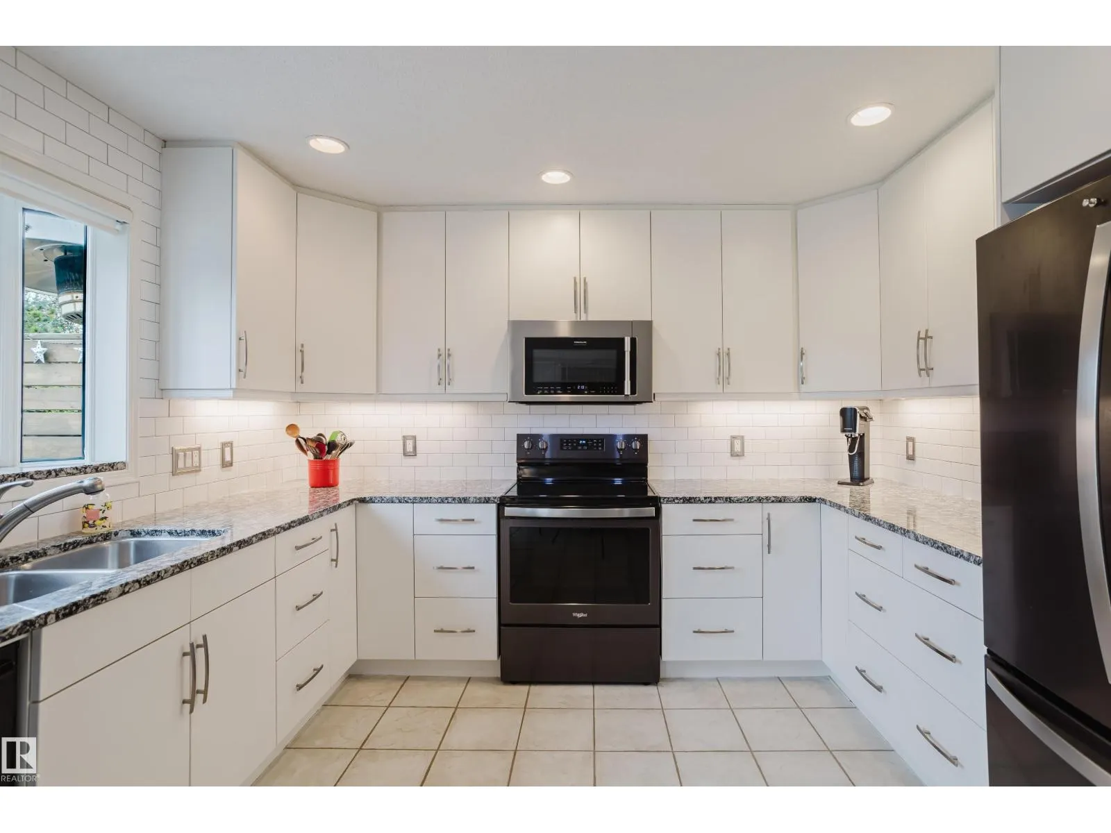 312 BUCHANAN WY NW