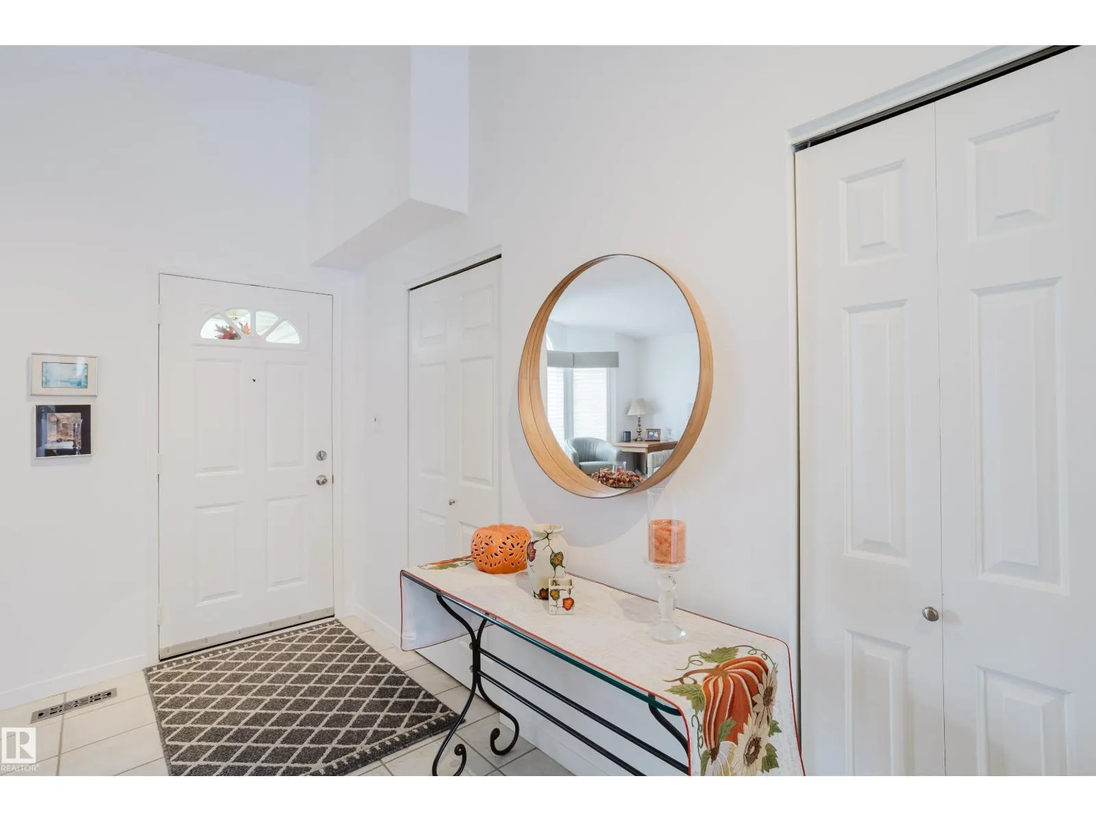 312 BUCHANAN WY NW