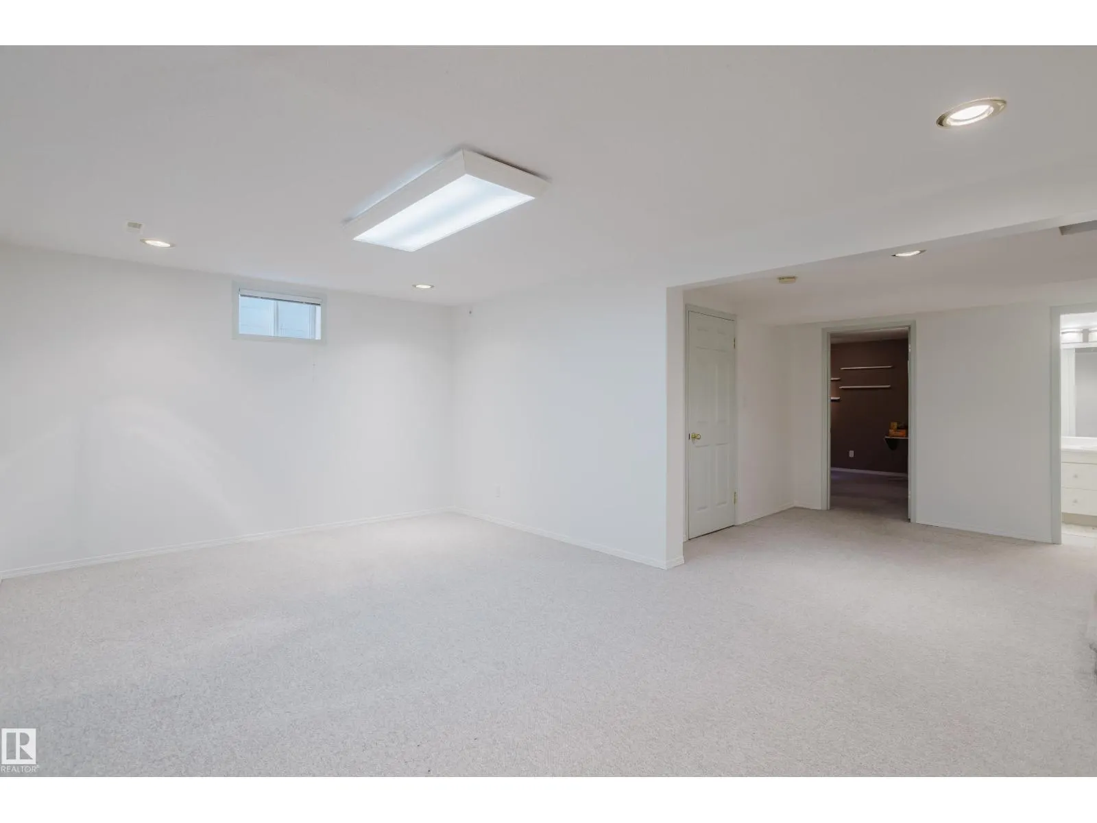 312 BUCHANAN WY NW