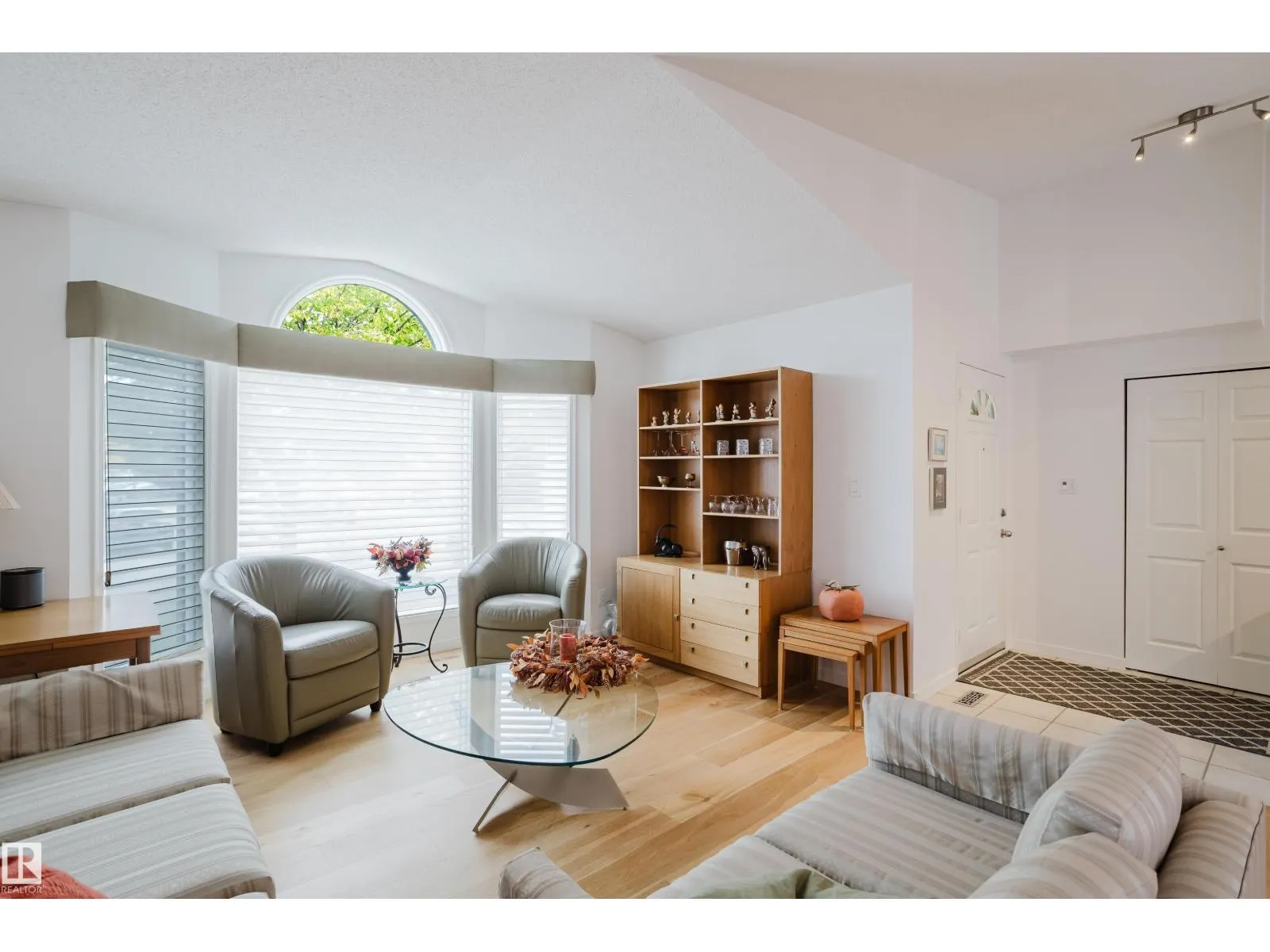 312 BUCHANAN WY NW