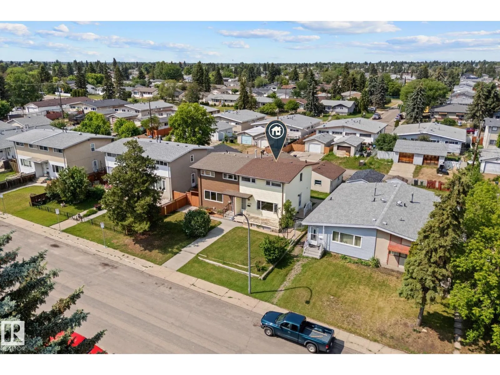 8216 133A AV NW