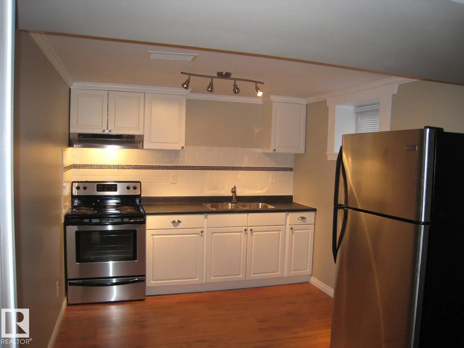9035 149 ST NW
