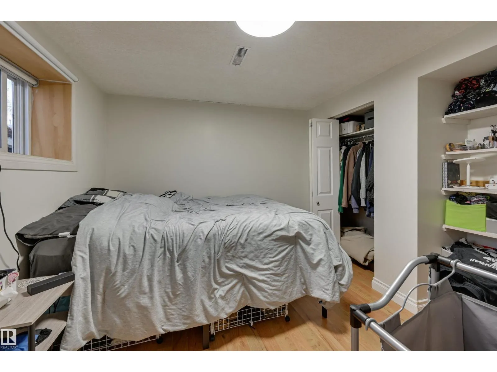 10752 75 AV NW