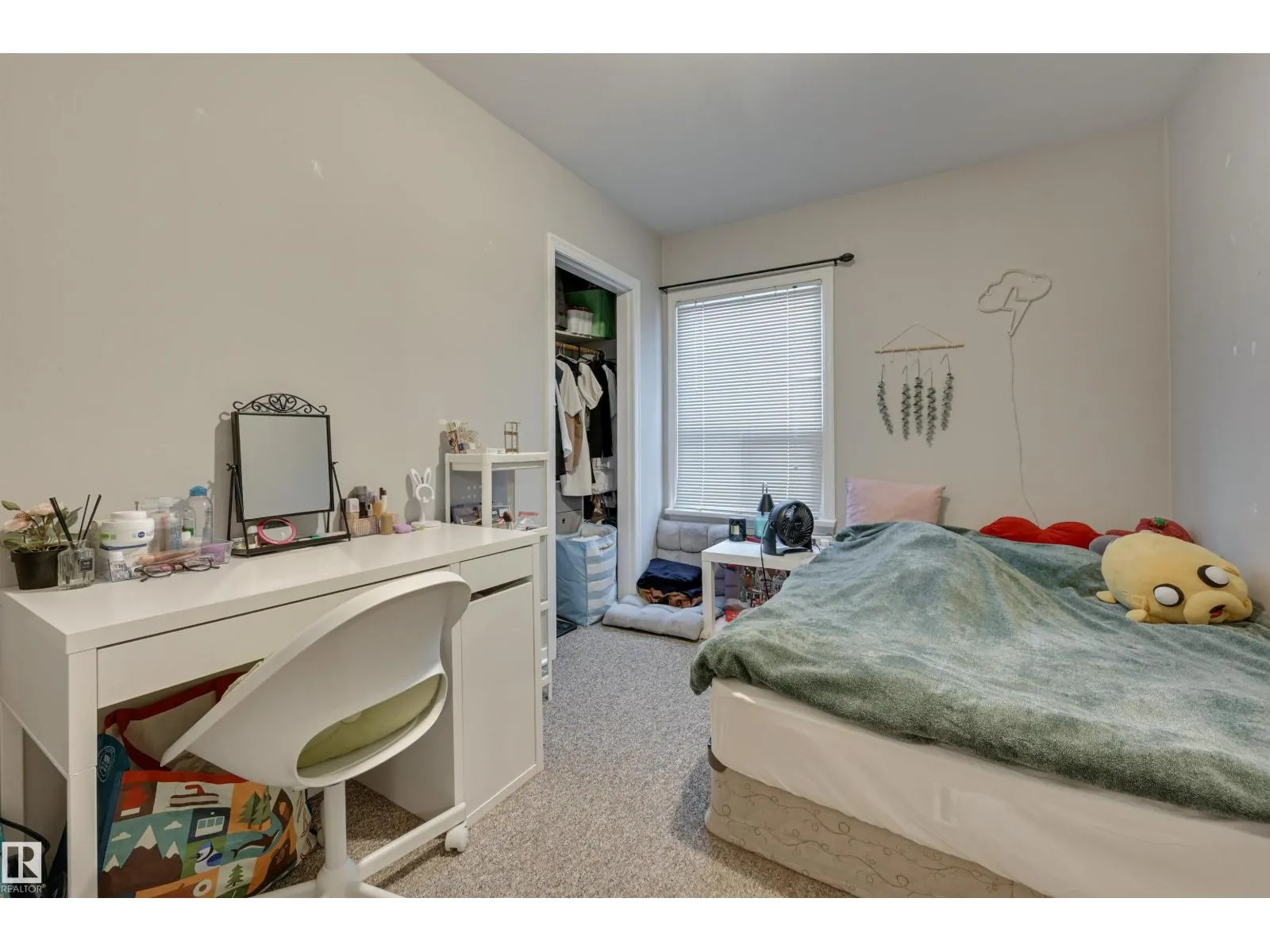 10752 75 AV NW