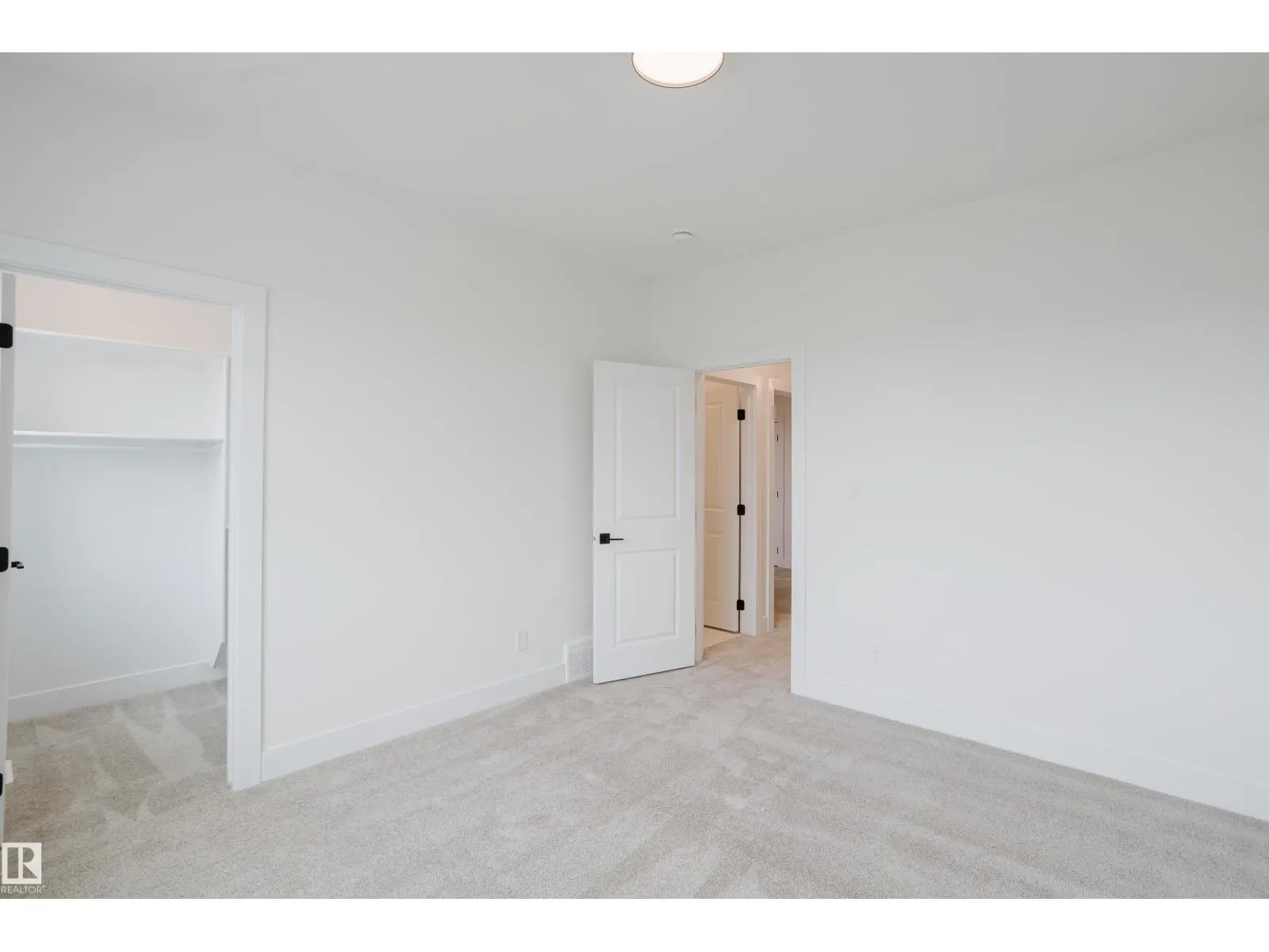 341 Munn WY